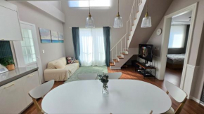 A-bridge house 2-C